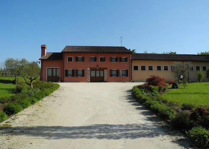 Cornolere Gospodarstwo agroturystyczne Castelcucco